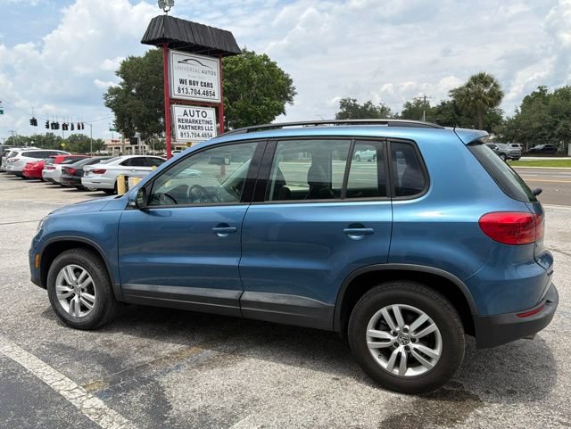 Used 2017 Volkswagen Tiguan S FWD image 8