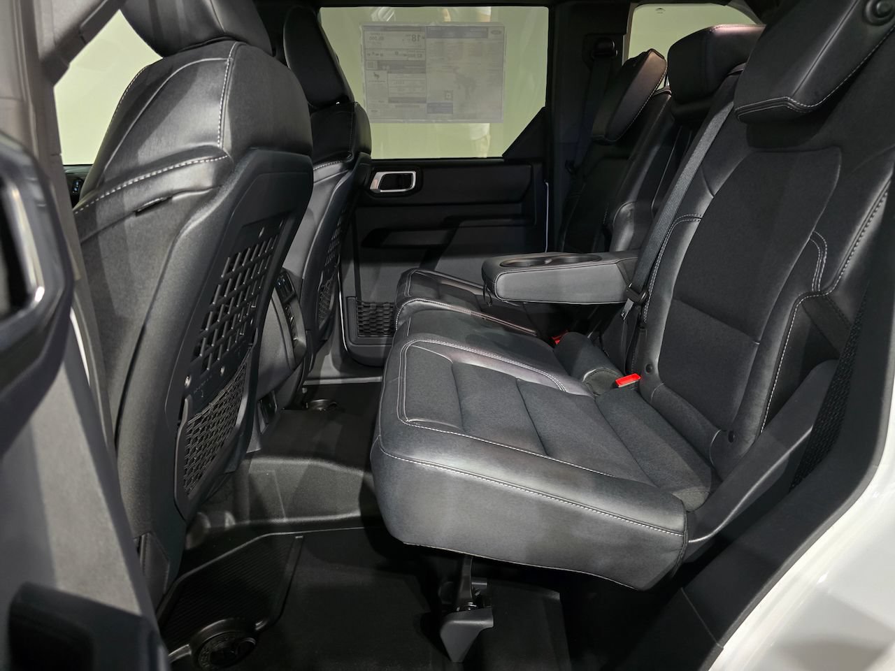 New 2025 Ford Bronco Badlands w/ Sasquatch Package AWD/4WD image 31