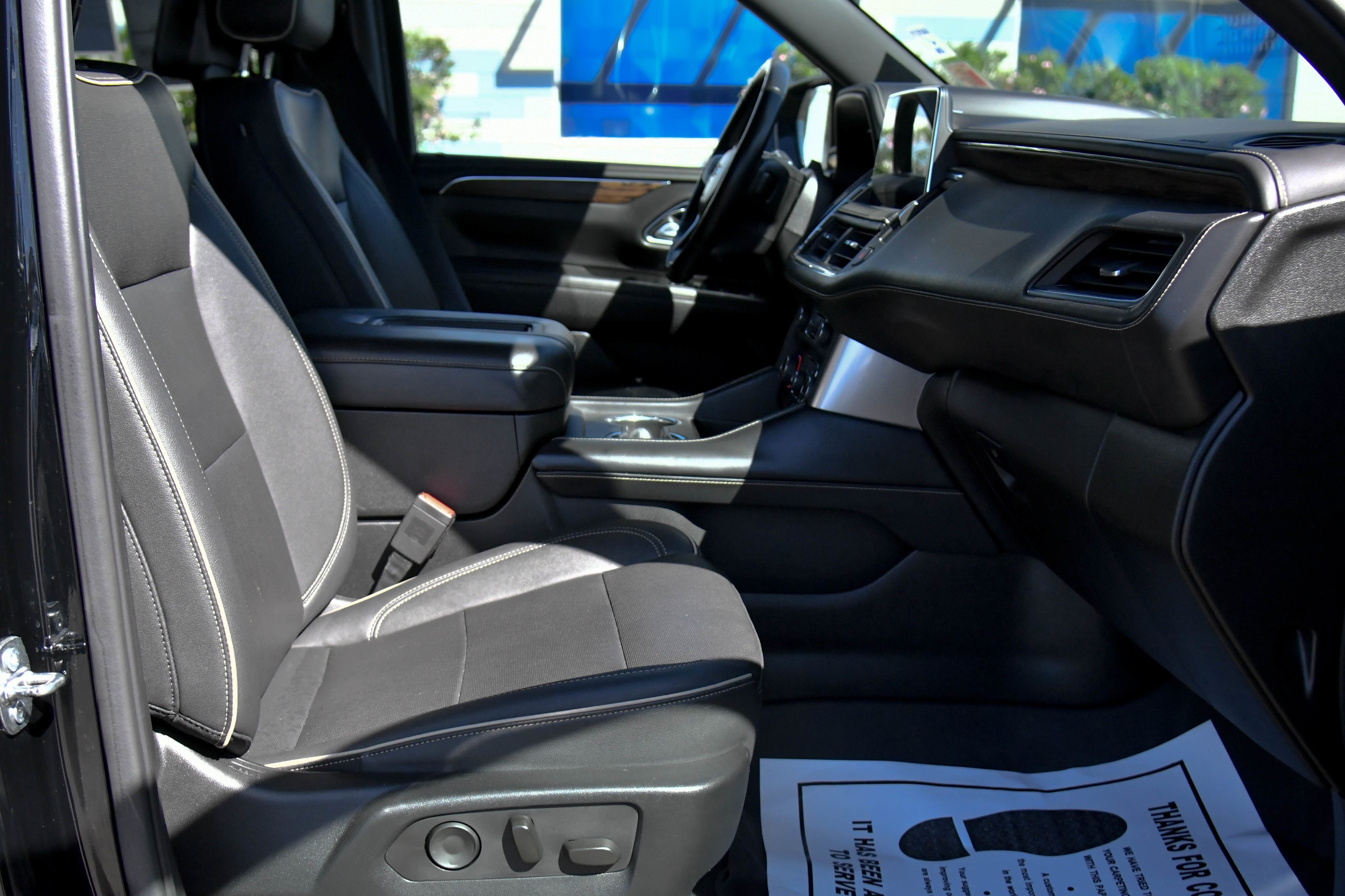 Used 2023 Chevrolet Tahoe Premier w/ Advanced Technology Package RWD image 64