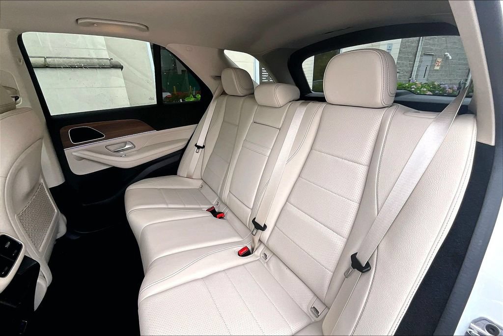 Certified 2025 Mercedes-Benz GLE 350 4MATIC image 28