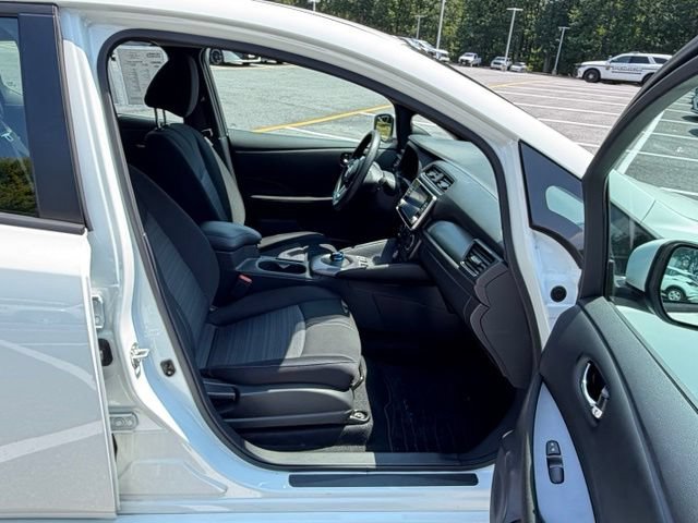 Used 2024 Nissan Leaf S FWD image 27