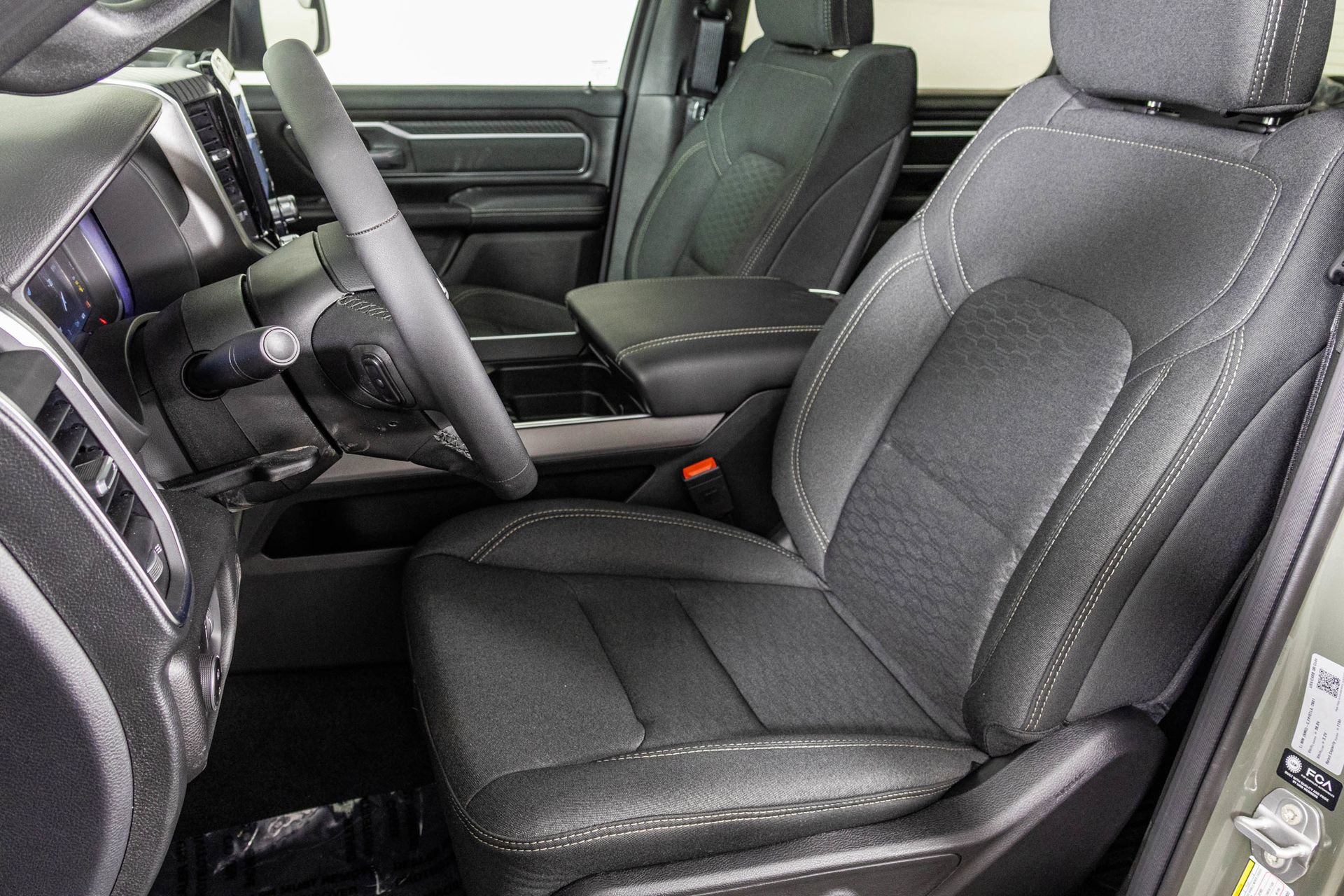 New 2026 RAM 1500 4x4 Crew Cab image 20