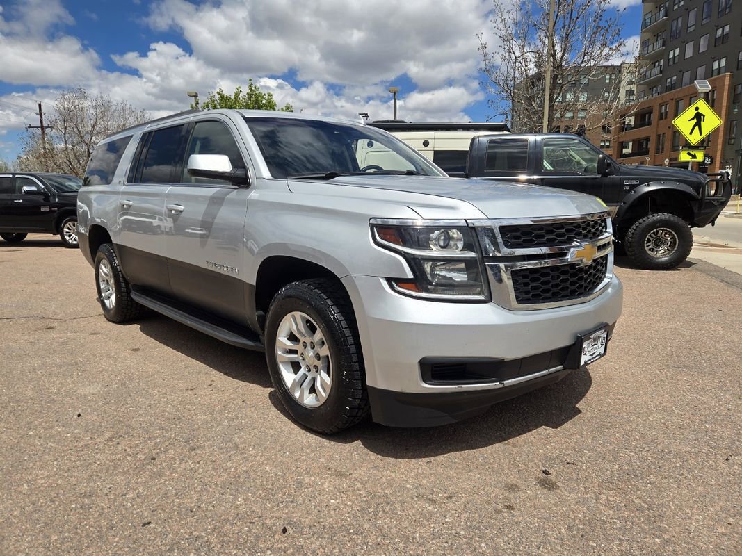 Used 2017 Chevrolet Suburban LT AWD/4WD image 2