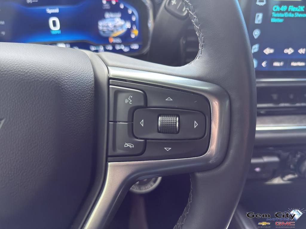 Used 2024 Chevrolet Silverado 2500 LTZ w/ LTZ Convenience Package image 26