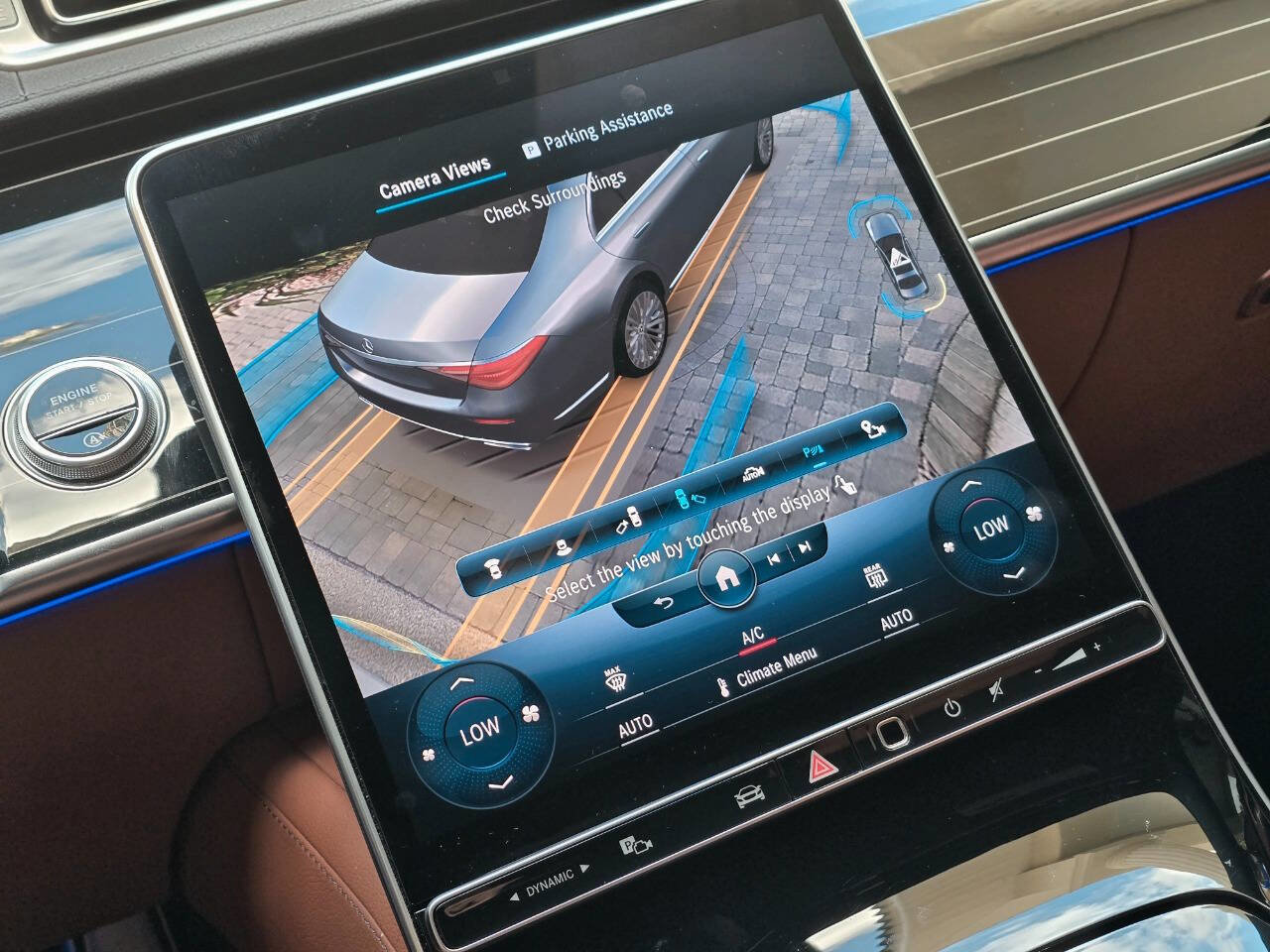 Used 2022 Mercedes-Benz S 580 4MATIC Sedan w/ Rear Seat Package image 62