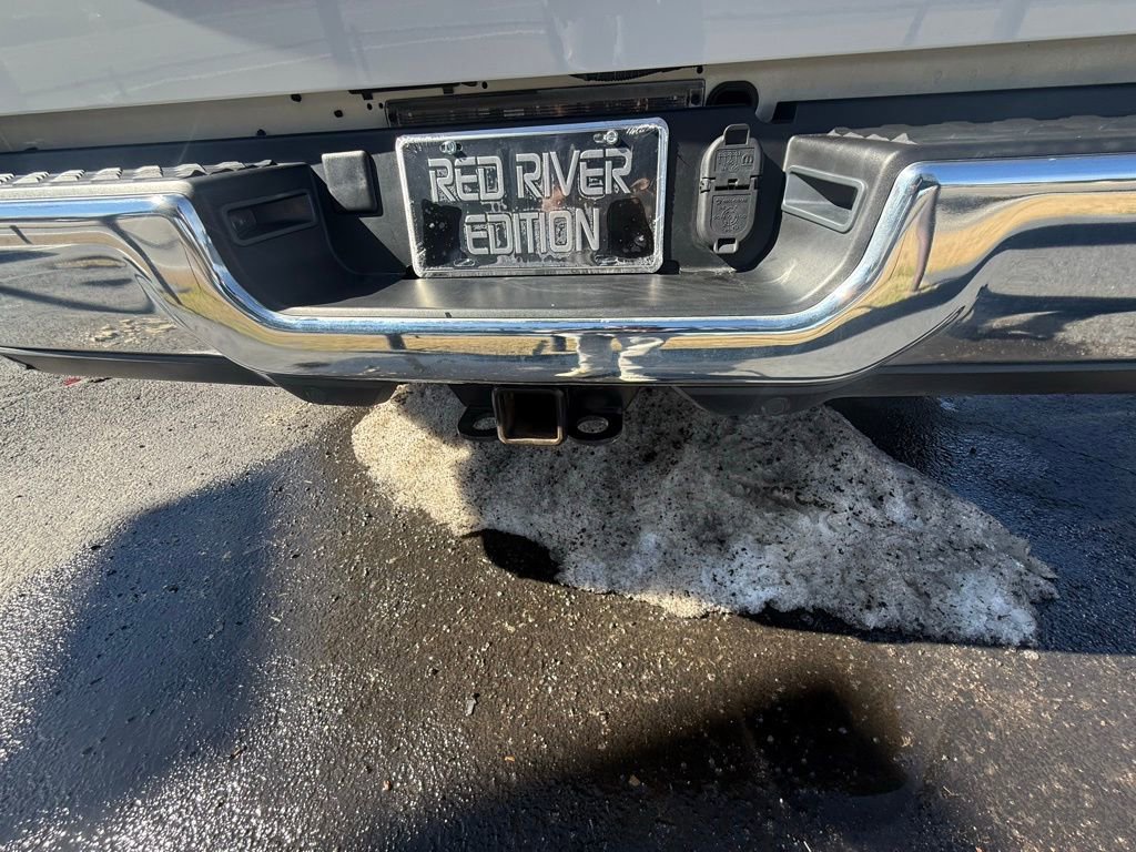 Used 2024 RAM 3500 Tradesman w/ Chrome Appearance Group image 14