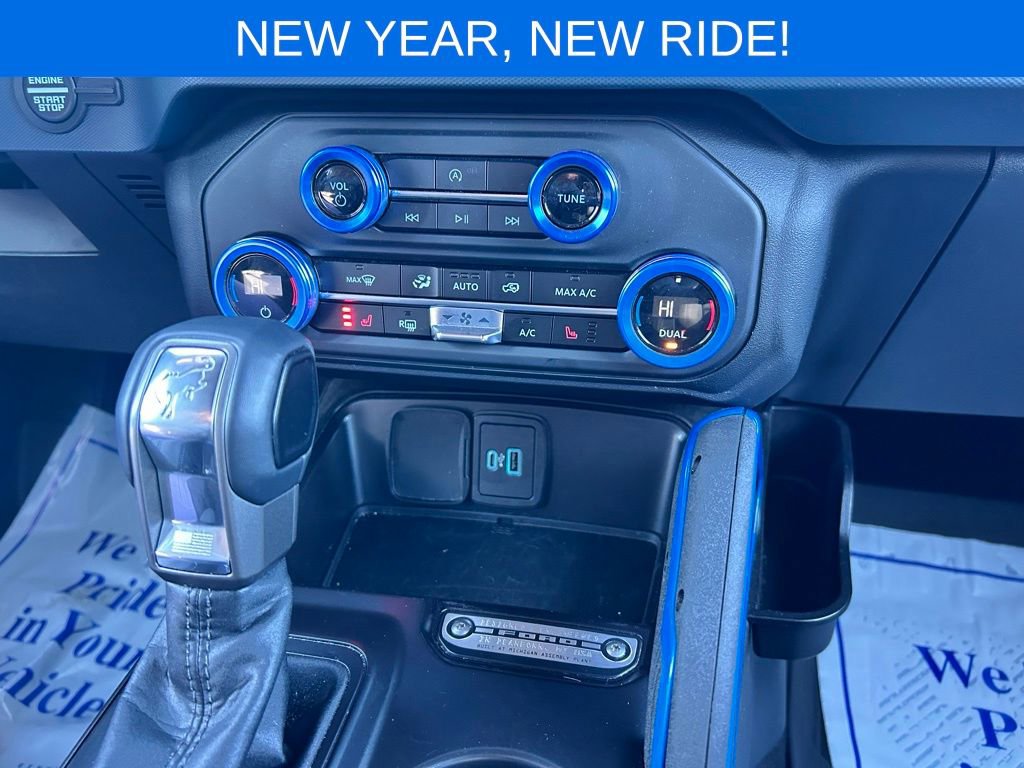 Used 2024 Ford Bronco Outer Banks image 28