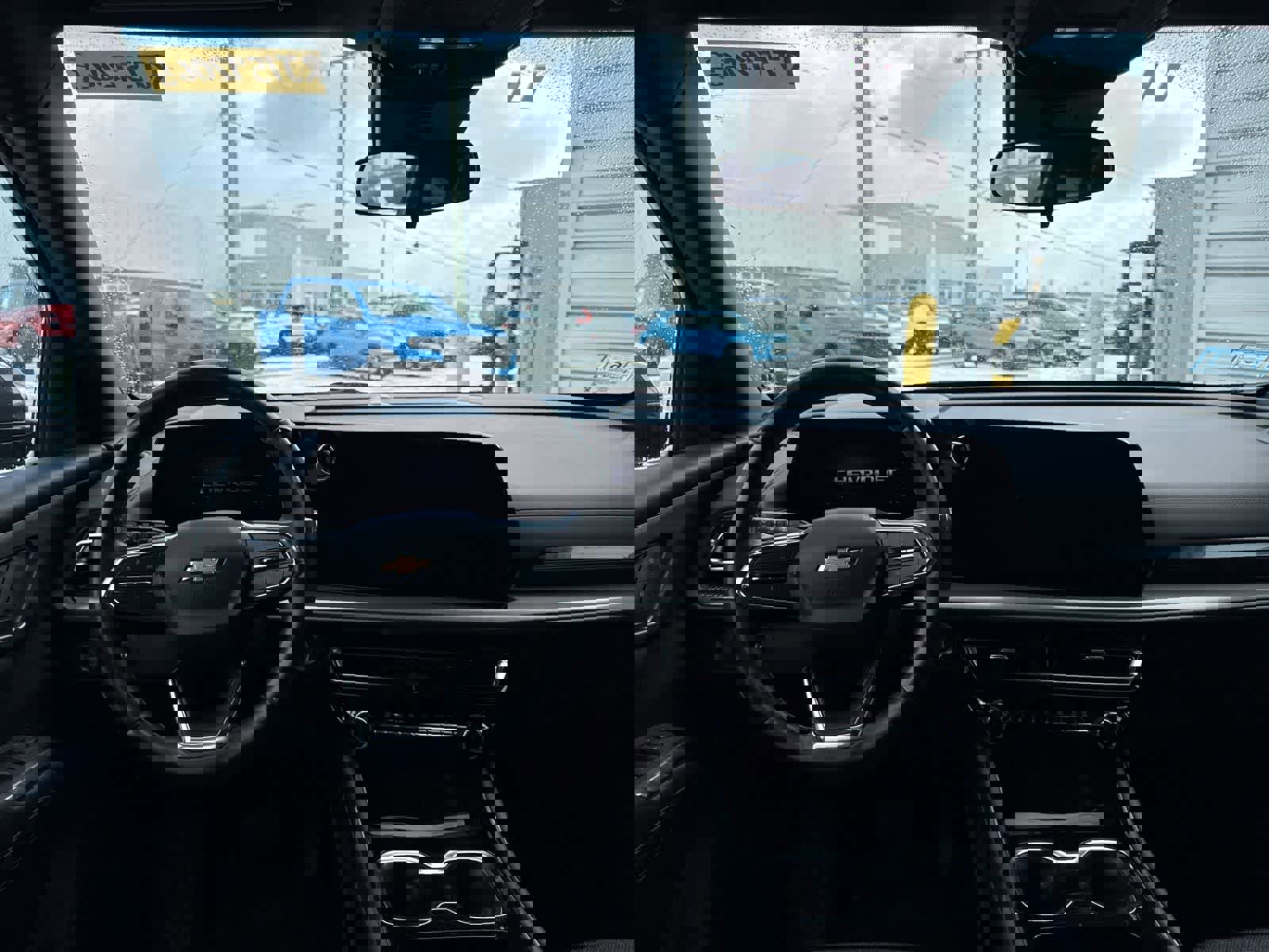 Used 2024 Chevrolet Traverse LT image 7