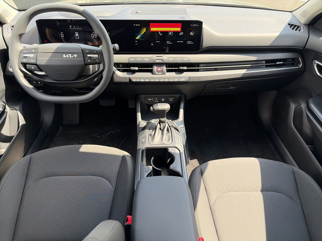New 2026 Kia K4 FWD image 10
