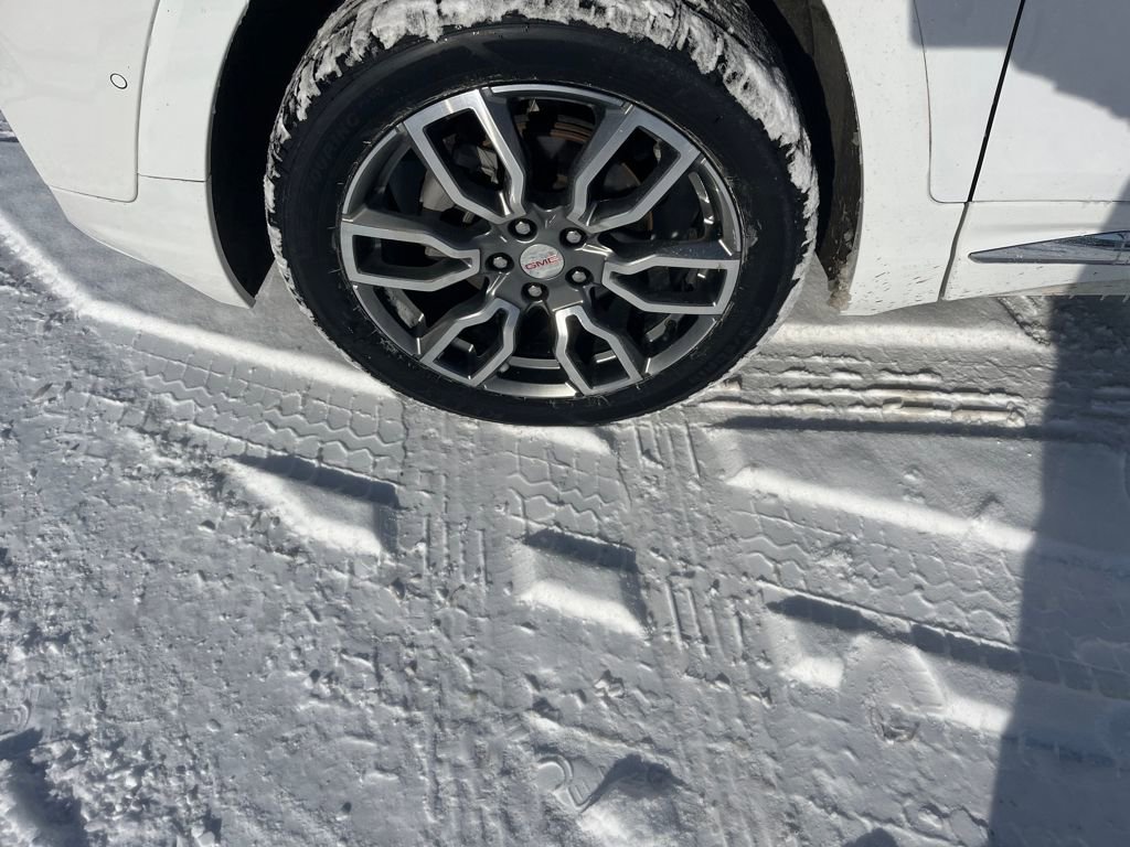 Used 2022 GMC Terrain Denali w/ Denali Premium Package image 36