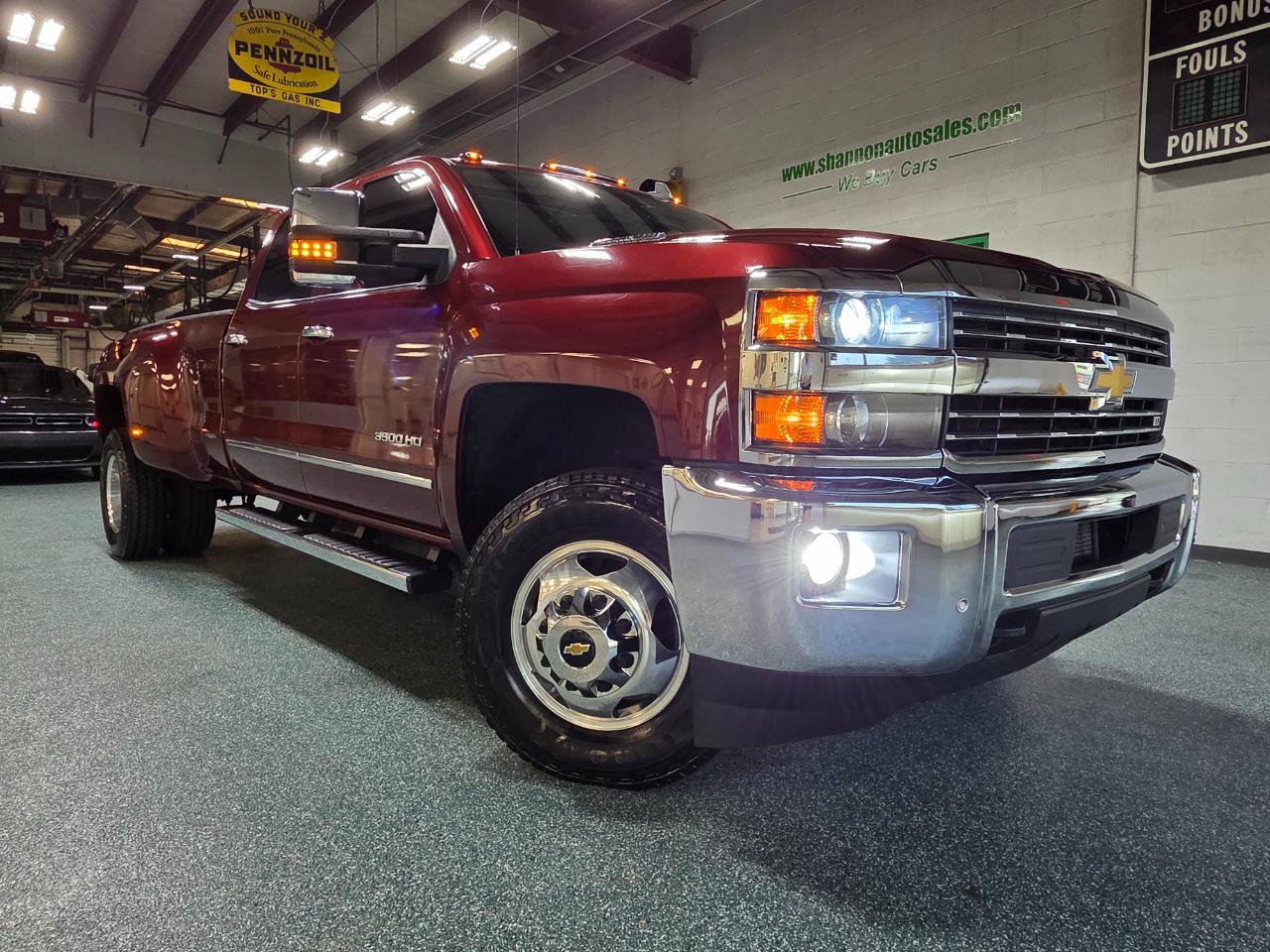 Used 2016 Chevrolet Silverado 3500 LTZ w/ Duramax Plus Package AWD/4WD image 15