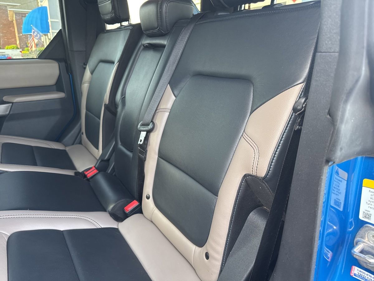 Used 2022 Ford Bronco Wildtrak image 36
