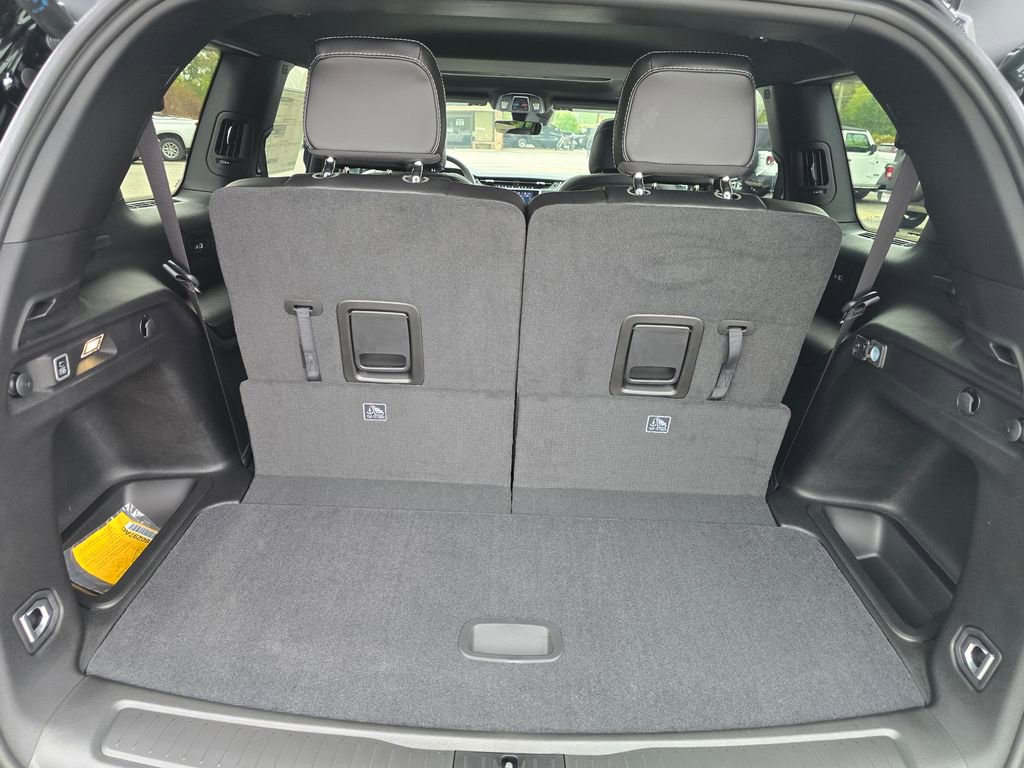 New 2025 Jeep Grand Cherokee L Altitude image 13
