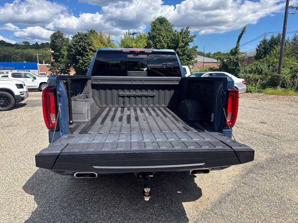 Used 2024 GMC Sierra 1500 Denali w/ Denali Reserve Package AWD/4WD image 6