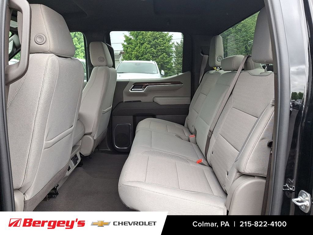 Certified 2025 Chevrolet Silverado 1500 LT AWD/4WD image 12