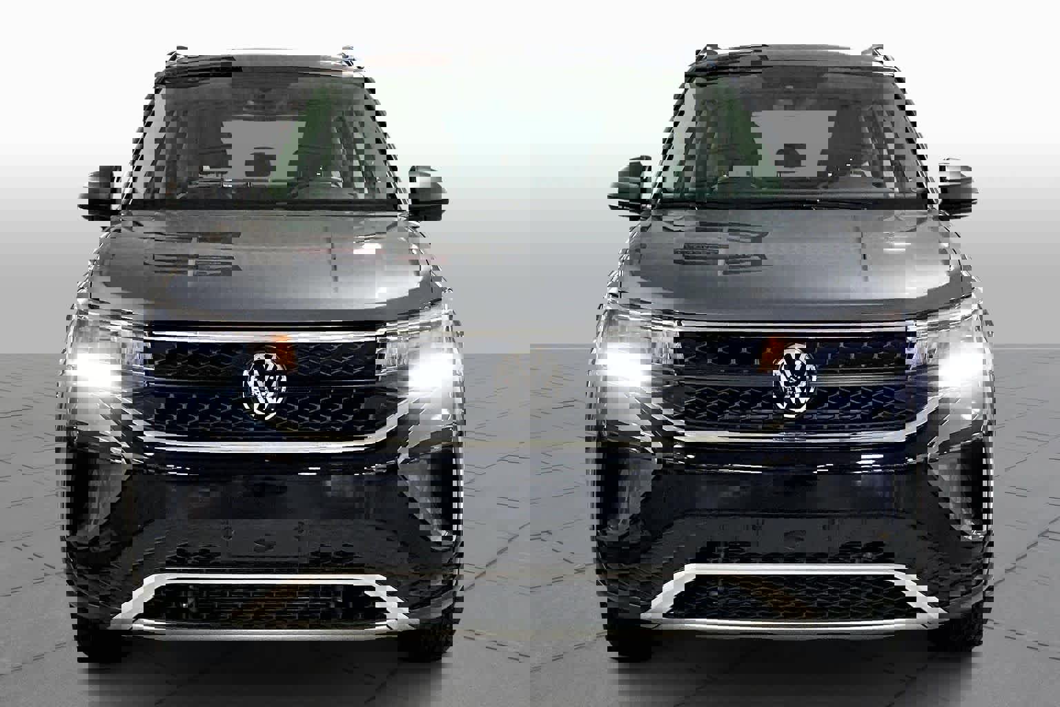 Used 2023 Volkswagen Taos S image 4