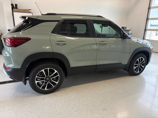 New 2026 Chevrolet TrailBlazer LT w/ Convenience Package AWD/4WD image 7
