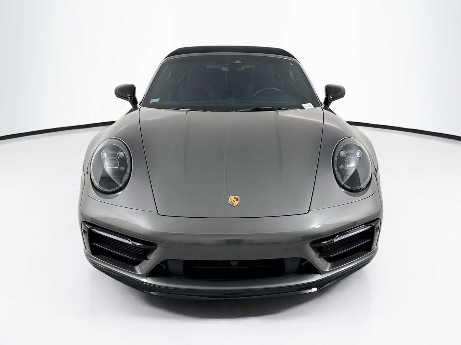 Certified 2024 Porsche 911 Carrera GTS RWD image 6
