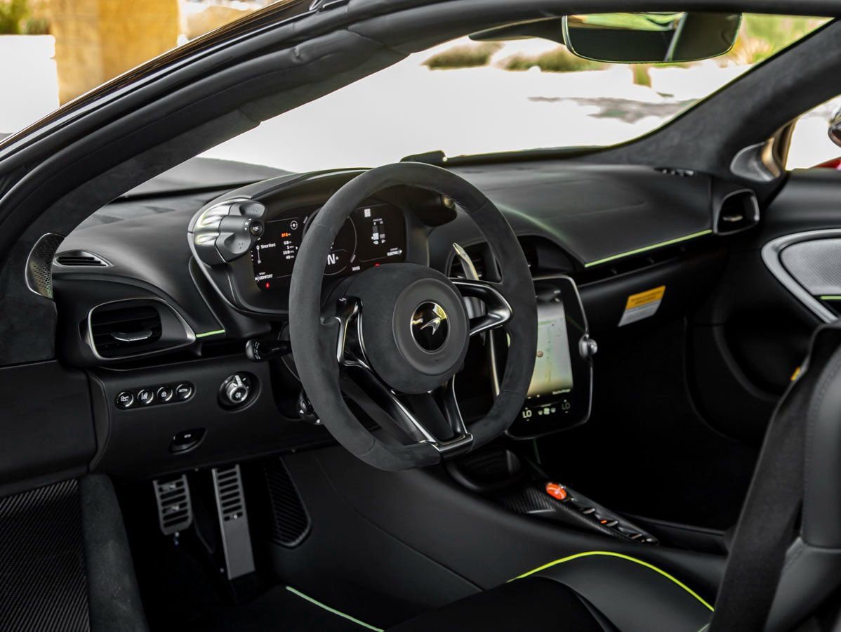 New 2025 McLaren Artura Spider image 17