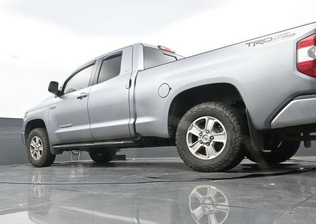 Used 2018 Toyota Tundra SR5 w/ SR5 Upgrade Package RWD image 10