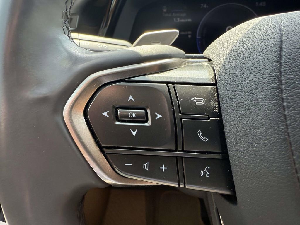 Used 2024 Lexus RZ 300e Premium w/ Accessory Package (Z1) image 28