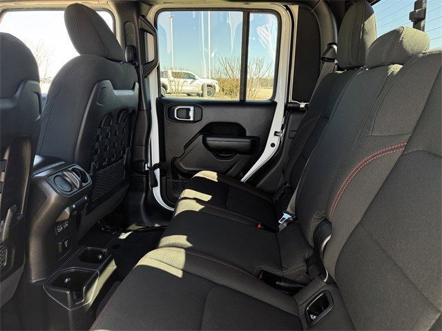 Used 2022 Jeep Gladiator Rubicon w/ Trailer Tow Package image 27