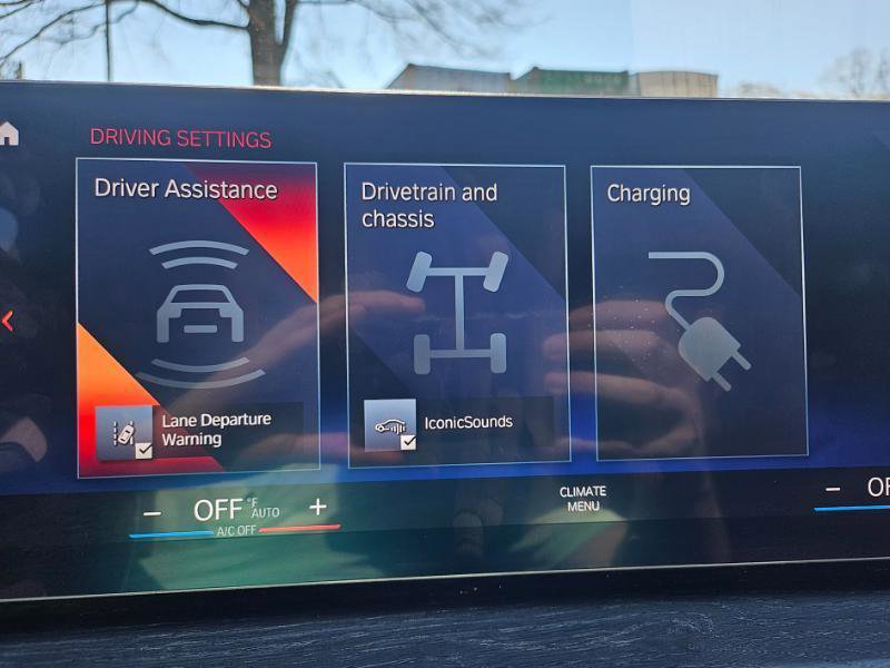 Used 2023 BMW i4 eDrive40 w/ M Sport Package image 62