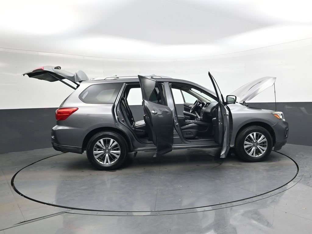 Used 2019 Nissan Pathfinder SL image 42