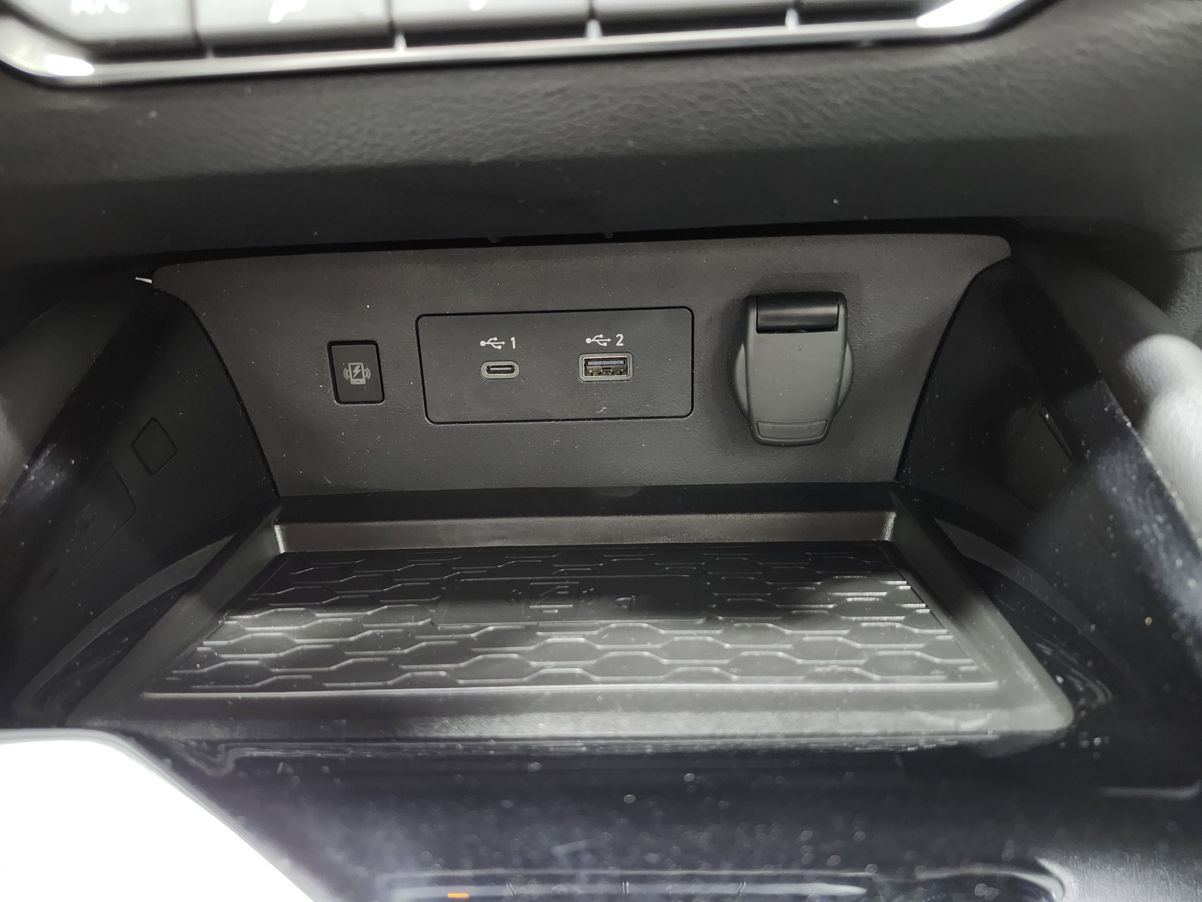 Used 2023 Nissan Altima 2.5 SR w/ SR Premium Package image 10