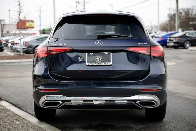 Used 2024 Mercedes-Benz GLC 300 4MATIC image 10