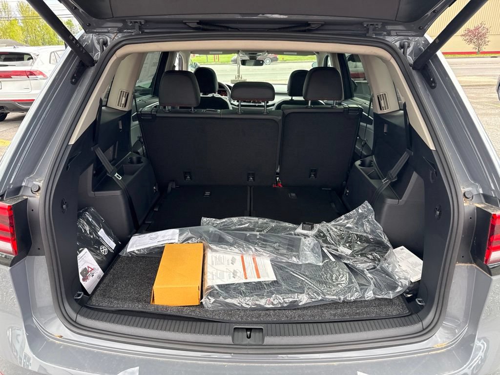 New 2026 Volkswagen Atlas Peak Edition AWD/4WD image 16