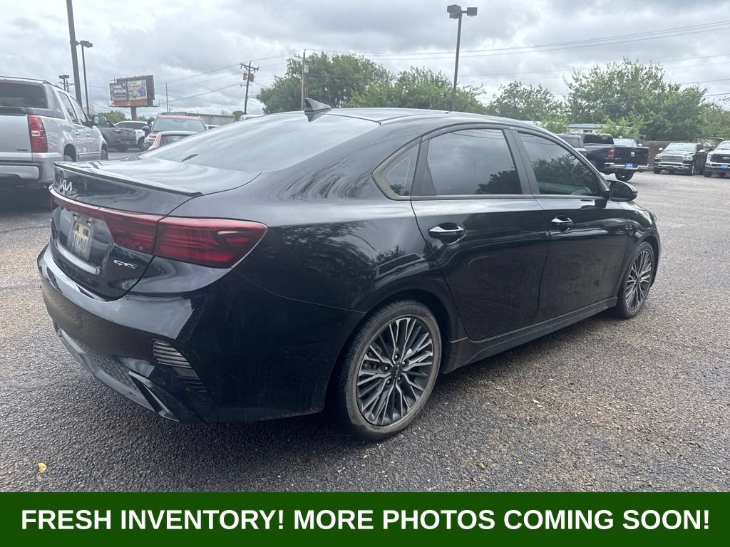 Used 2024 Kia Forte GT-Line w/ GT-Line Premium Package FWD image 2