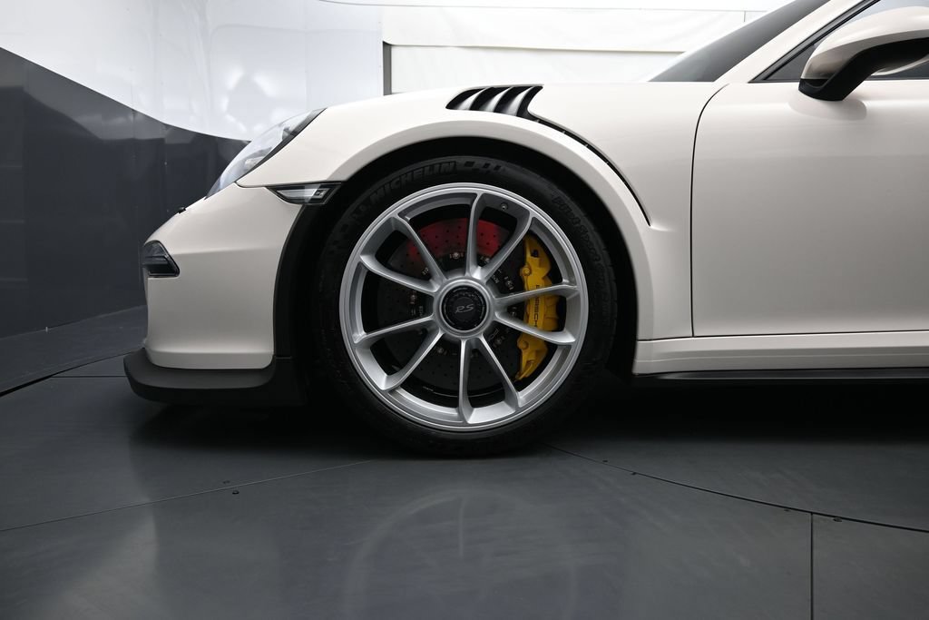 Certified 2016 Porsche 911 GT3 RS RWD image 7
