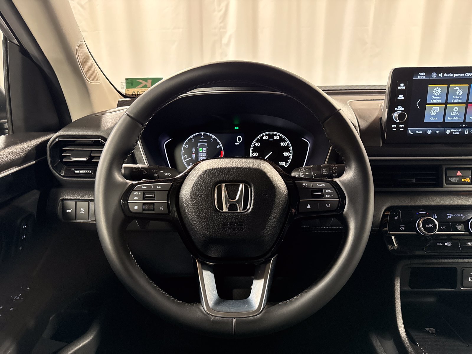 Used 2025 Honda Pilot EX-L image 21