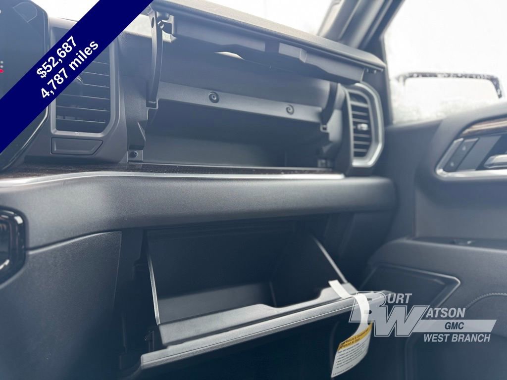 Used 2025 GMC Sierra 1500 Elevation image 21