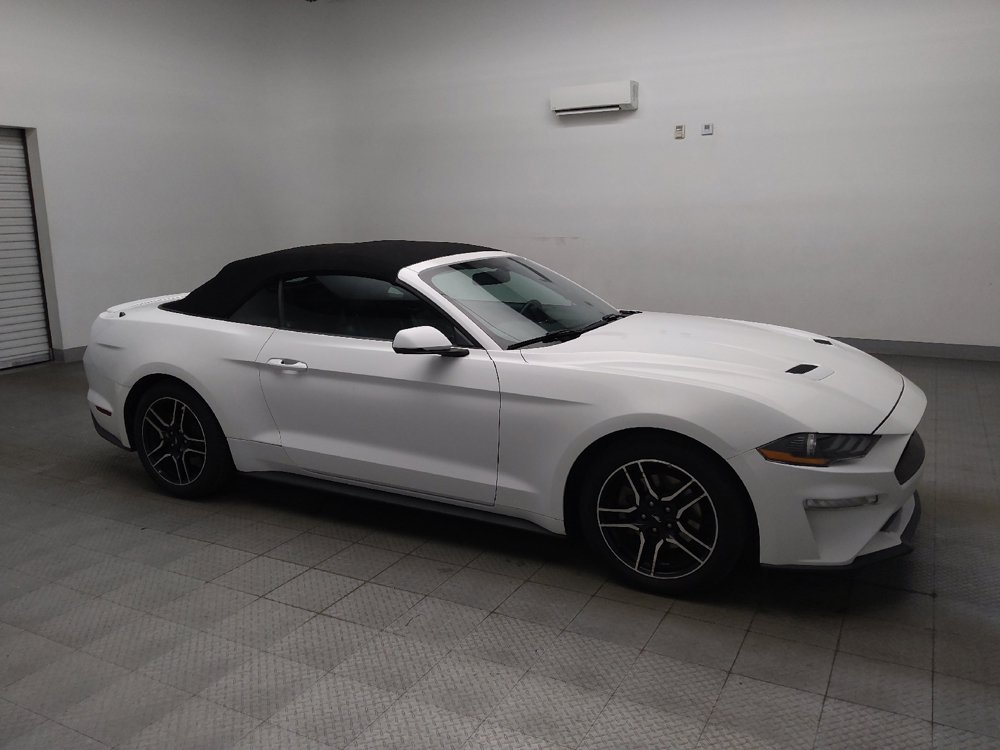 Used 2019 Ford Mustang Premium RWD image 11