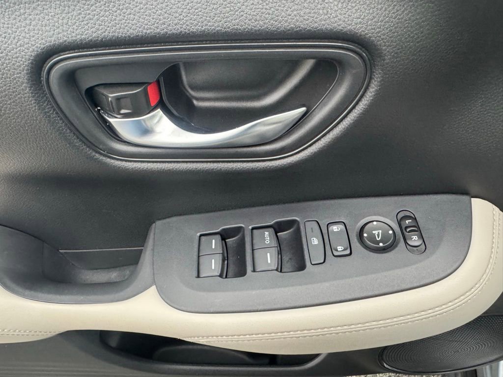 Used 2023 Honda HR-V LX image 19