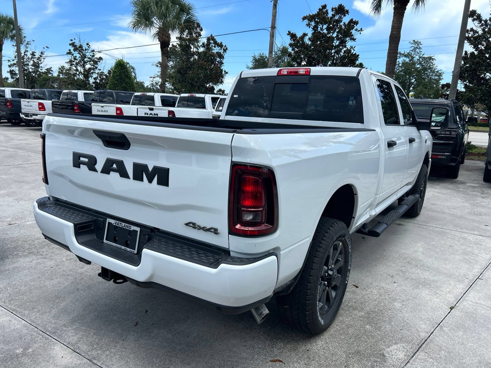 New 2027 RAM 2500 Tradesman AWD/4WD image 5