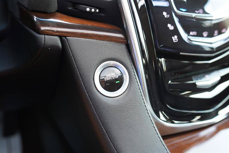 Used 2017 Cadillac Escalade Luxury AWD/4WD image 65