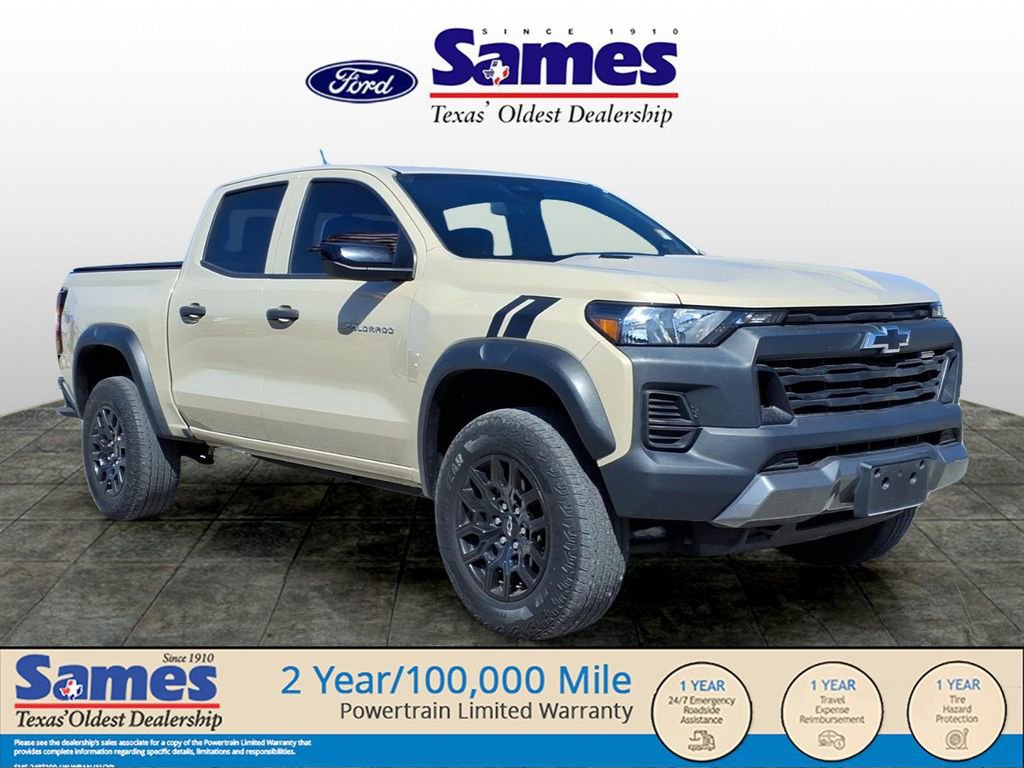 Used 2023 Chevrolet Colorado Trail Boss w/ Advanced Trailering Package AWD/4WD image 1