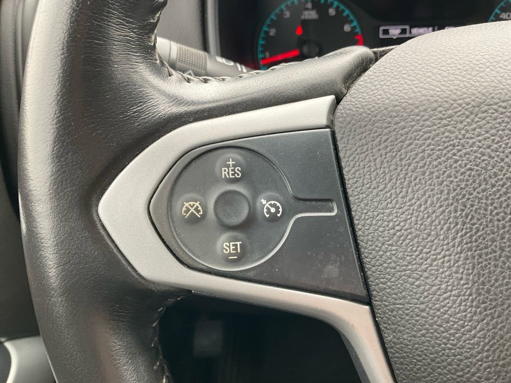 Used 2015 Chevrolet Colorado LT w/ Luxury Package image 27