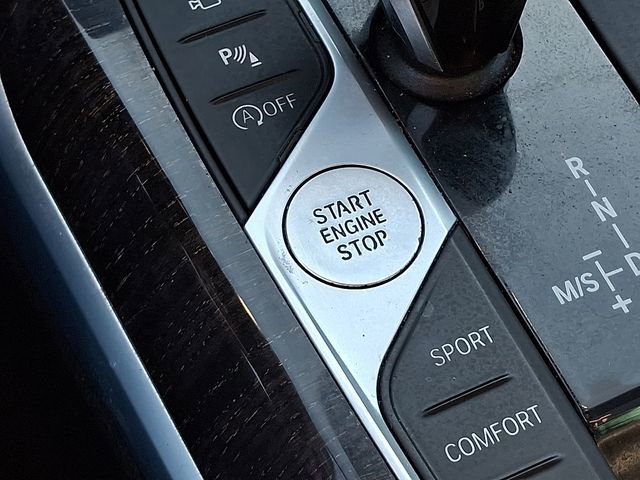 Used 2021 BMW 330i Sedan image 29