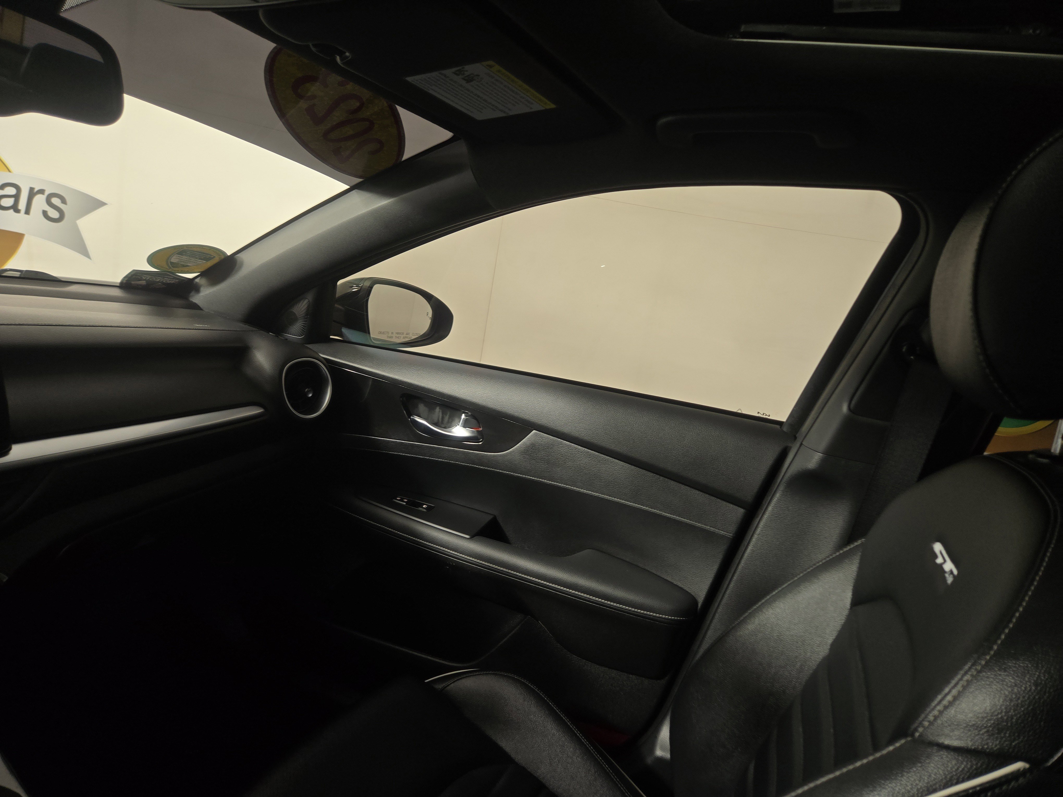 Used 2023 Kia Forte GT-Line w/ GT-Line Premium Package image 25