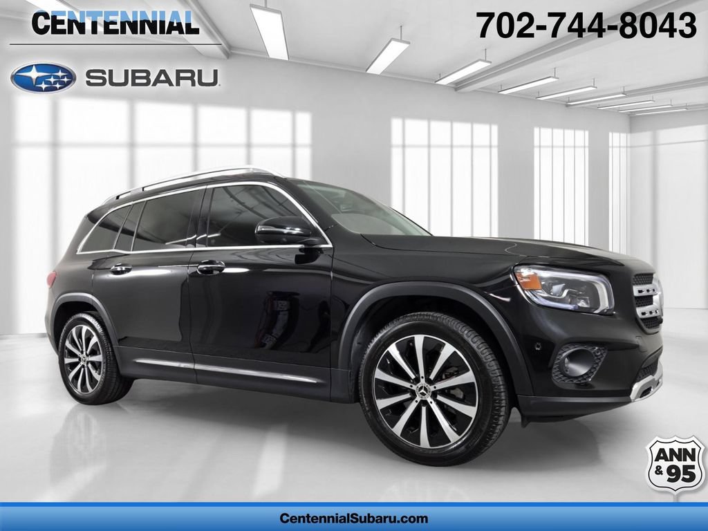 Used 2022 Mercedes-Benz GLB 250 4MATIC image 1