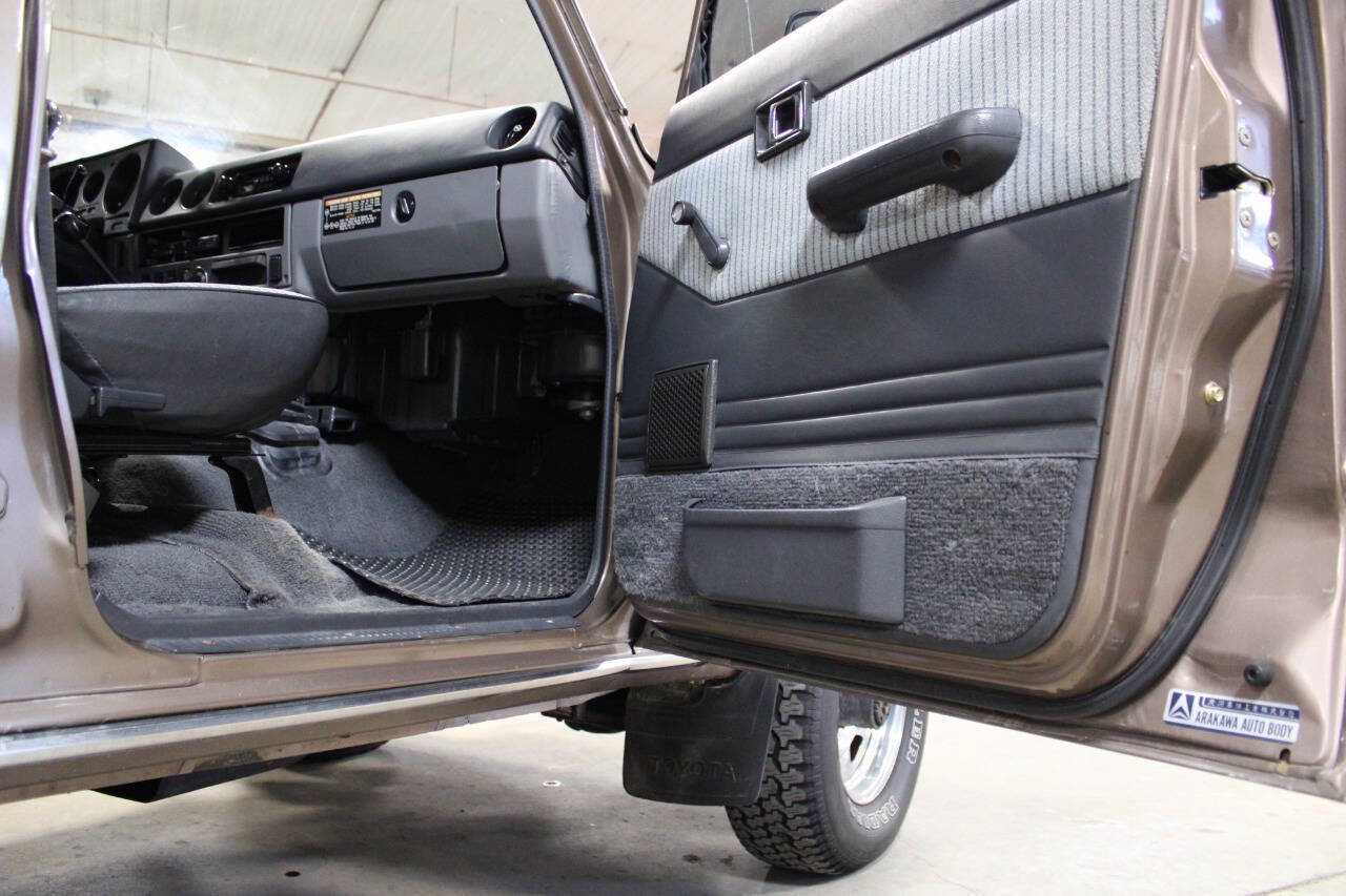 Used 1987 Toyota Land Cruiser image 21
