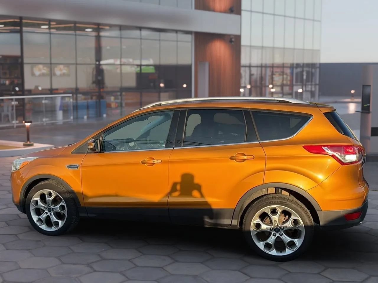 Used 2016 Ford Escape Titanium w/ Equipment Group 301A FWD image 4
