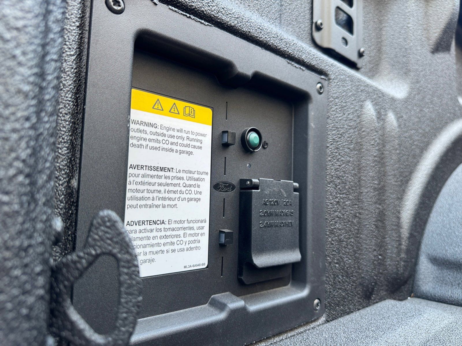 Certified 2025 Ford F150 Raptor image 19