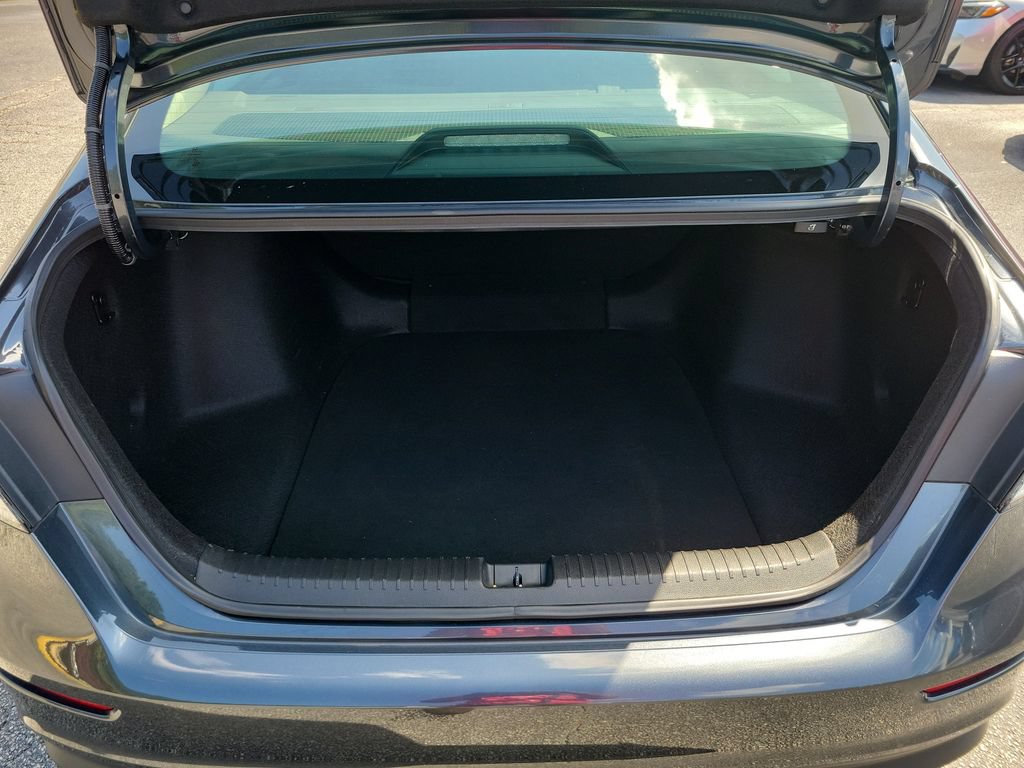 Used 2023 Honda Accord LX image 9