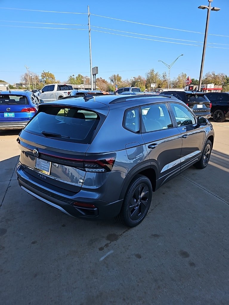 New 2026 Volkswagen Taos S image 5