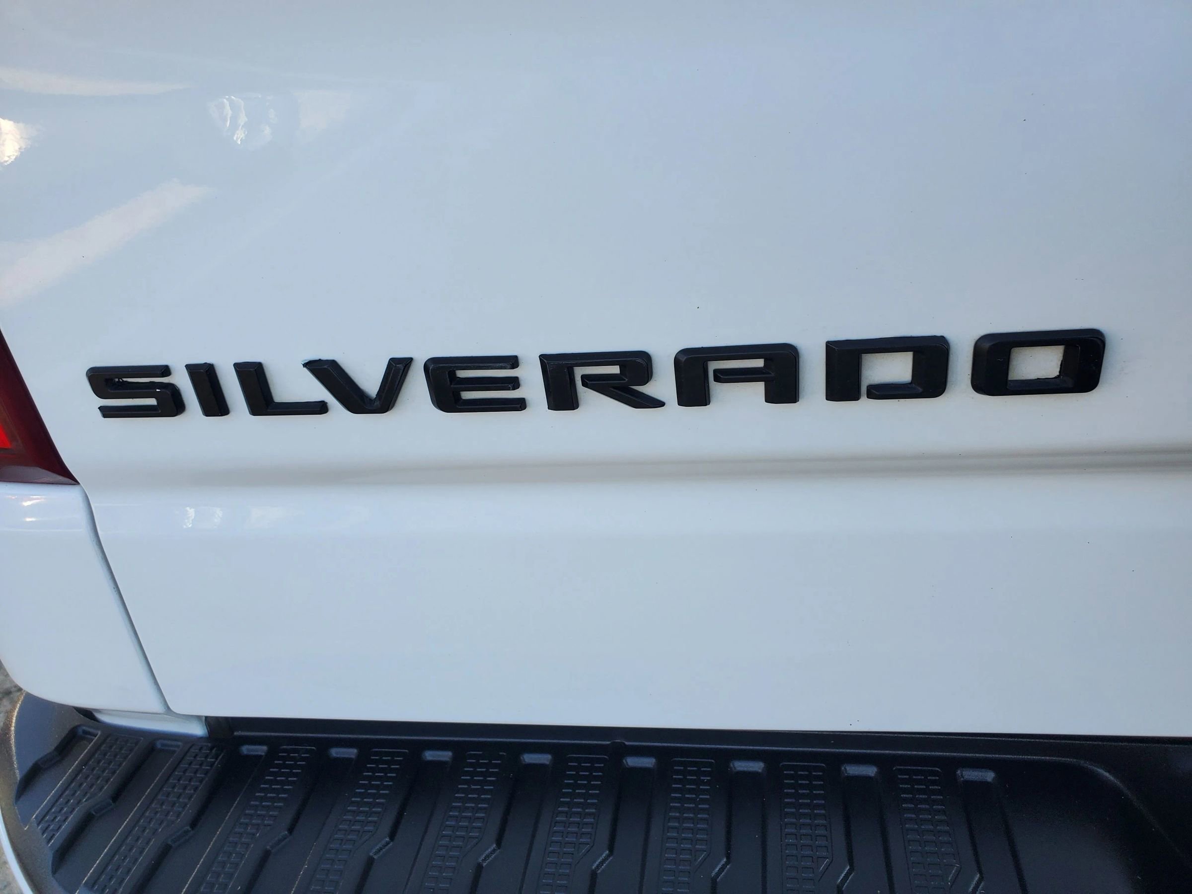 Used 2021 Chevrolet Silverado 1500 Custom RWD image 11
